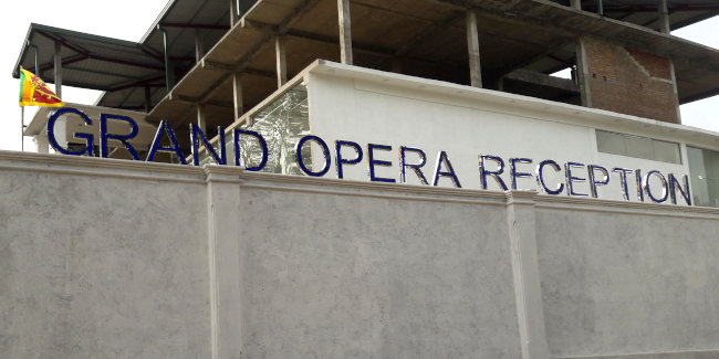 Grand Opera Reception